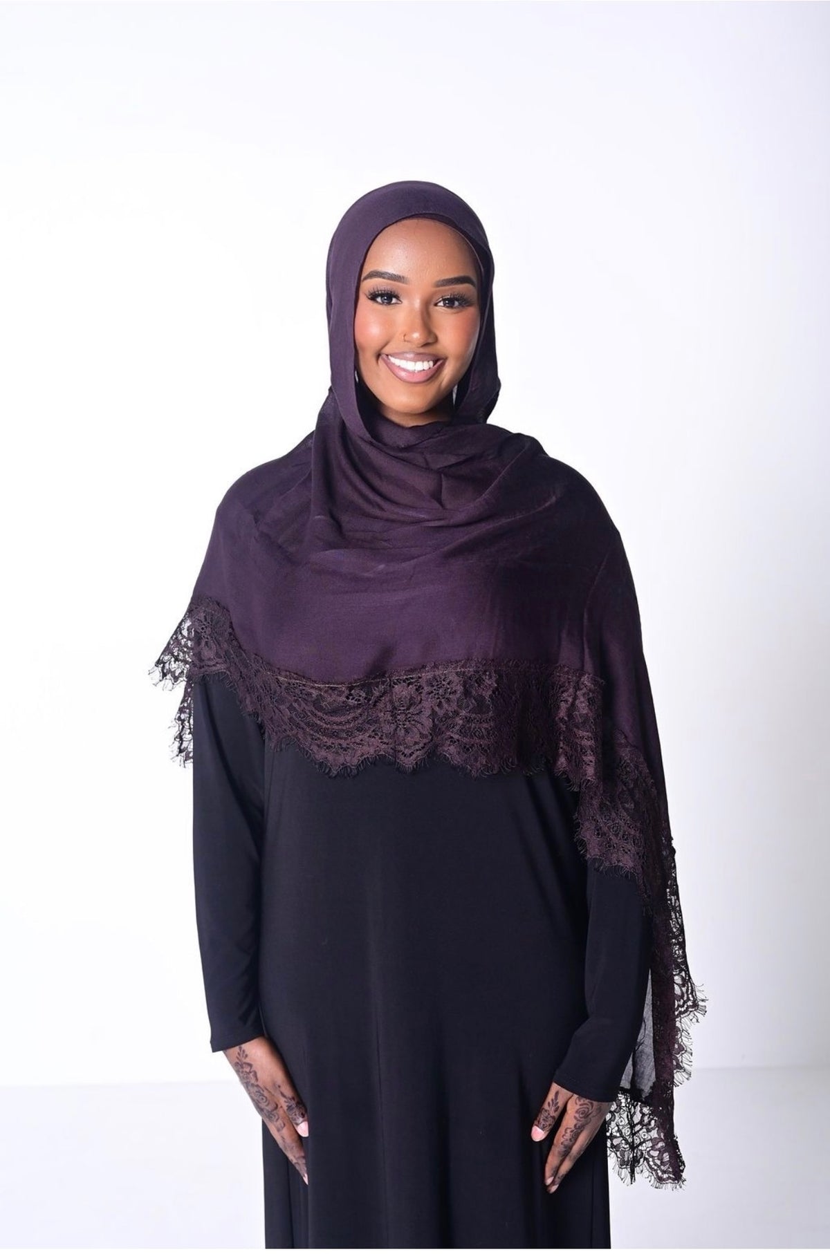 Lace Trim Hijab – Chocolate Brown