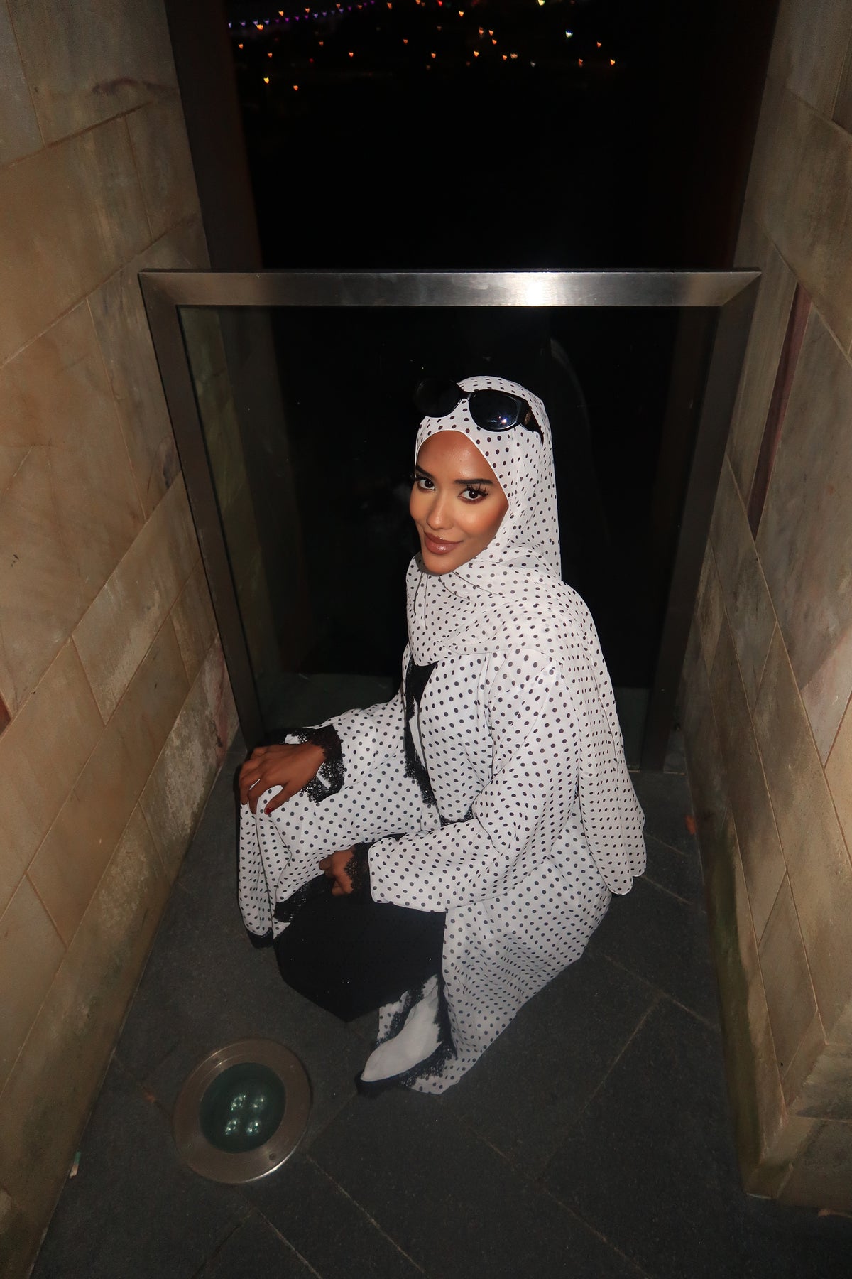 Oreo Reversible Polka Dot Abaya