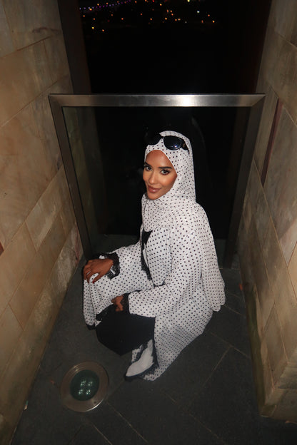 Oreo Reversible Polka Dot Abaya