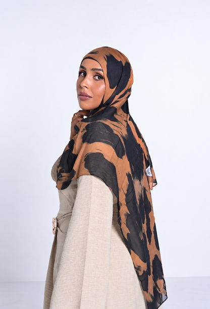 Modal Hijab – Golden Abstract Leopard