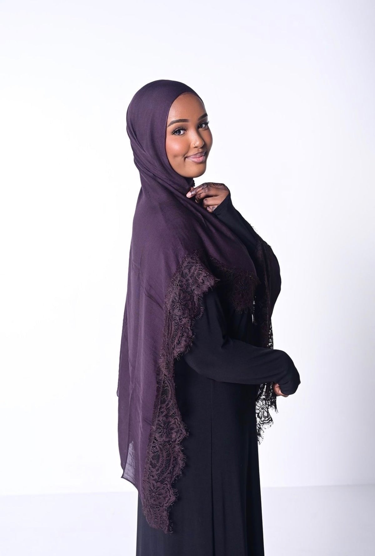 Lace Trim Hijab – Chocolate Brown