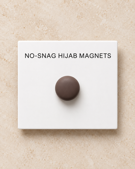 Dark brown hijab magnet